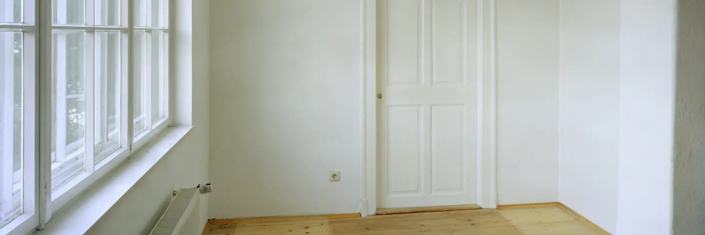 Blick in ein leeres Zimmer