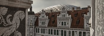 Die Fassade des Residenzschlosses mit Sgrafito-Malerei