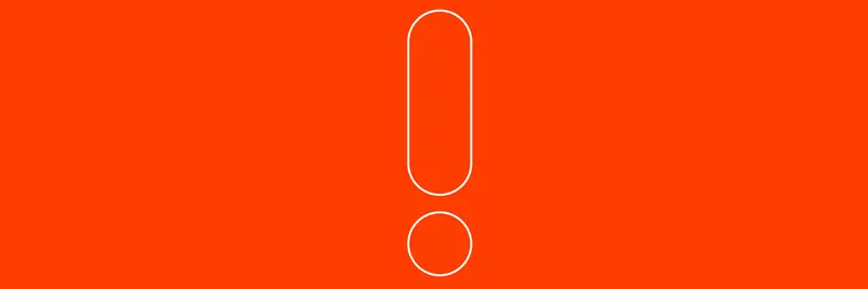 Ein weißes Ausrufezeichen auf orangefarbenem Hintergrund